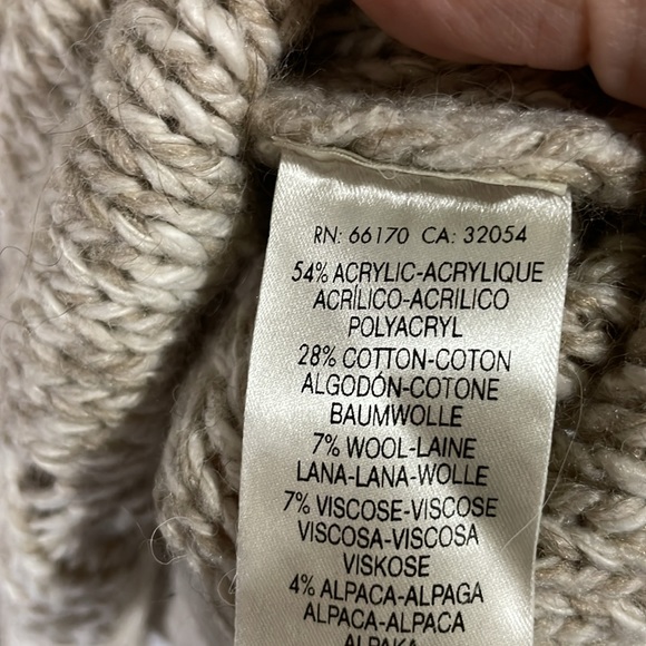 Moth women’s wool alpaca blend sweater - Picture 4 of 5